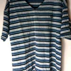 Zonz Vintage Black Blue Stripe Skate Shirt L